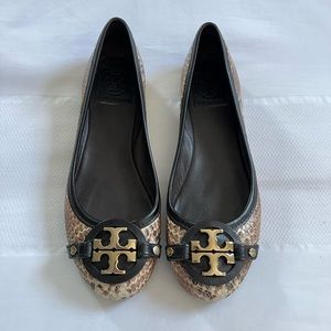 Tory Burch Reva Ballet Flats Aaden Reptile Print with gold-tone logo Size 7.5